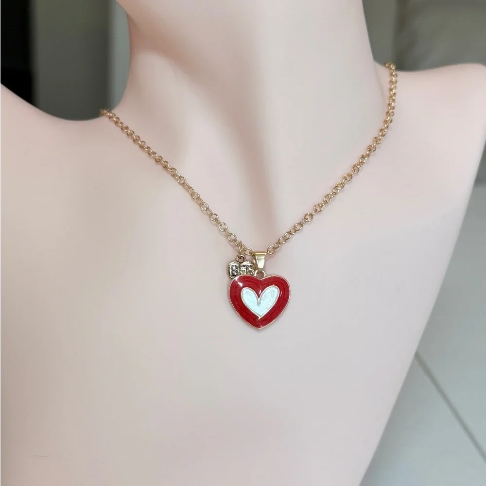 ⚜️  Red Heart Pendant Necklace